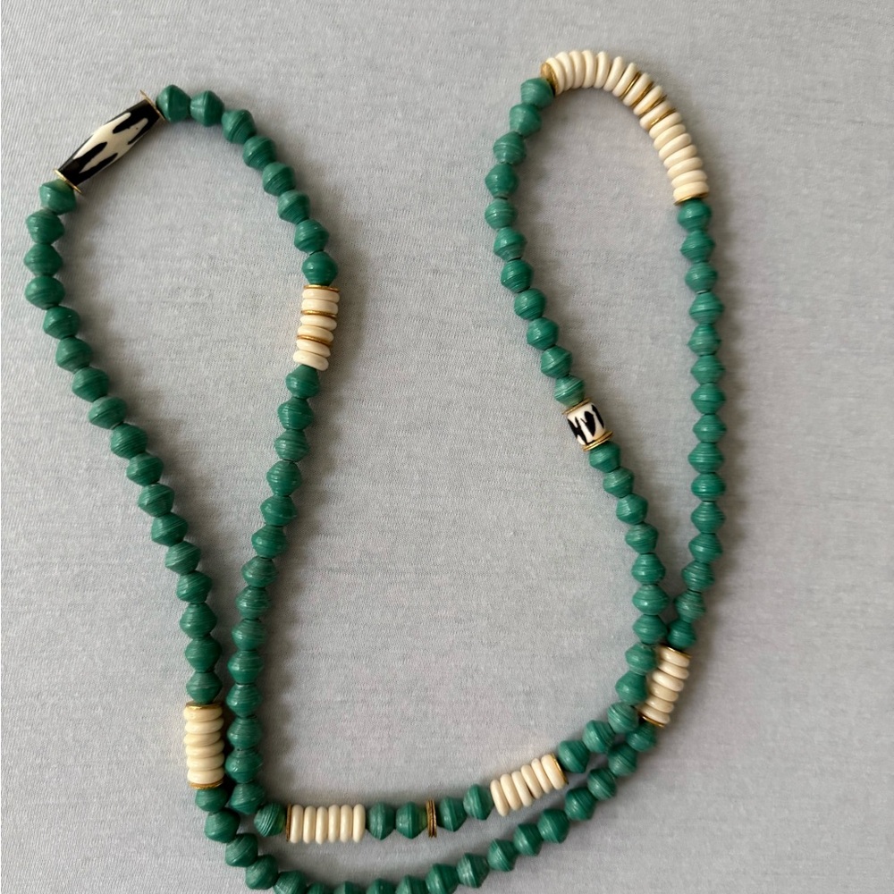 AKOLA Turquoise and Beige Beaded Necklace